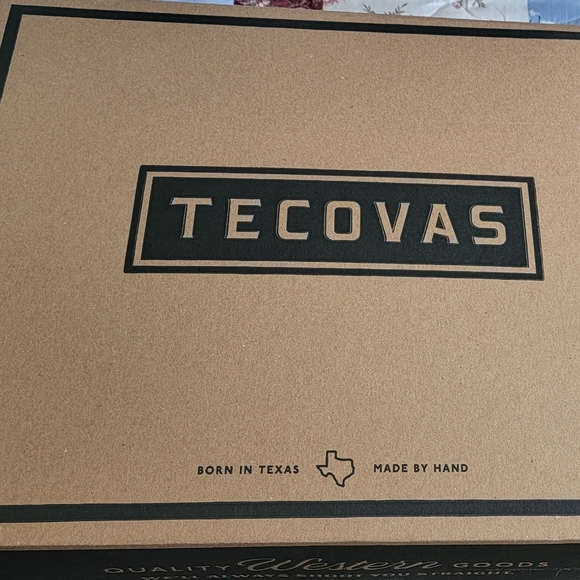 Men's size 10.5 - Picture 10 of 15